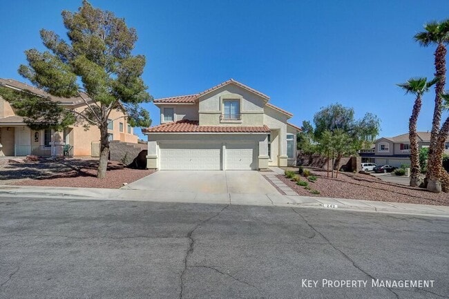 Building Photo - 242 Farlin Cir