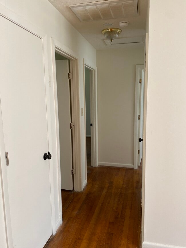 Building Photo - 119 Drew Rd Rental