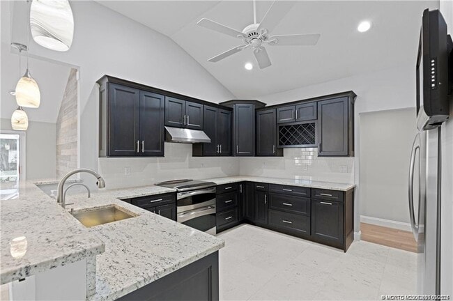 Photo - 931 SW 30th St