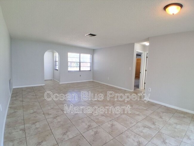 Photo - 8732 Elm Leaf Ct