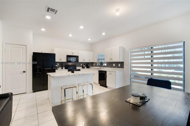 Photo - 1181 SW 7th Ct