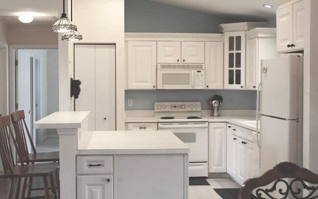 Kitchen - 13635 SE 89th Ave