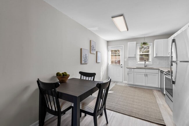 Photo - Longview Village Apartments