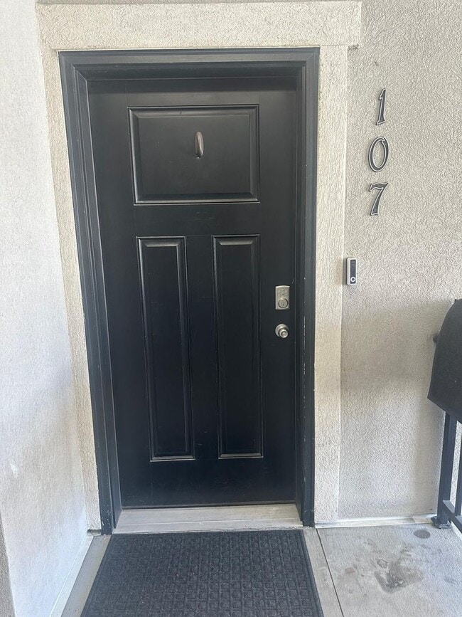 Photo - Newer Vineyard Condo for Rent! Next to Utah Valley University!!