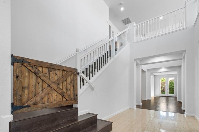 Photo - Grand 5-Bedroom Estate — Space, Style & Sophistication