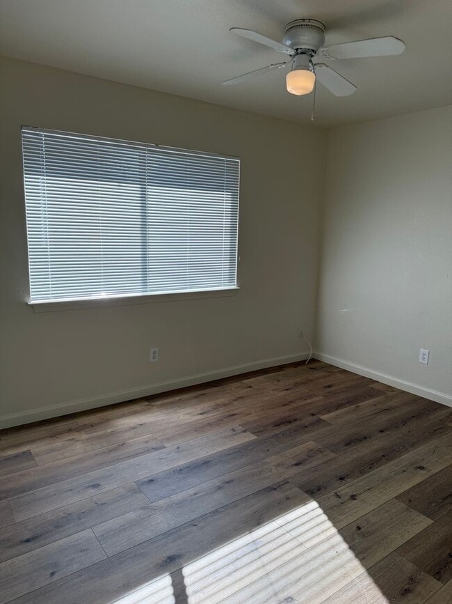 Photo - 101 Tabor Ave Unit A