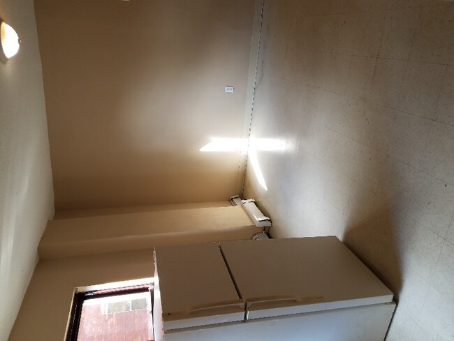 Photo - 3 Putnam Heights