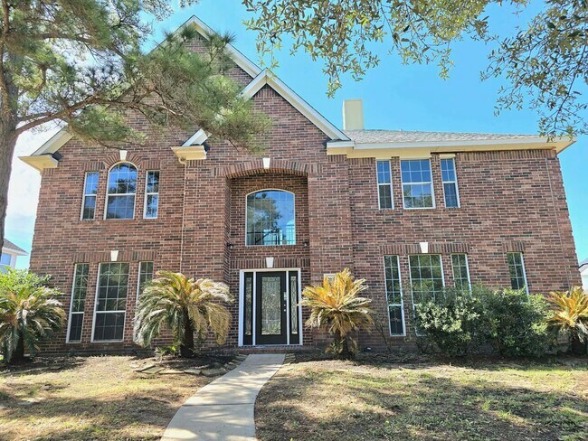 Photo - 20315 Lakeland Falls Dr