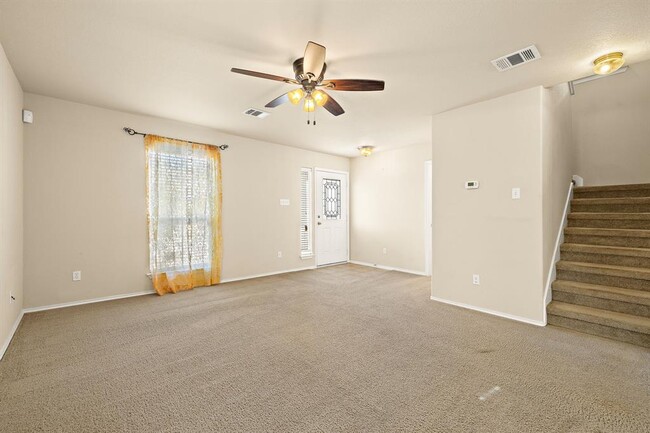 Photo - 1806 Enchanted Rock Dr