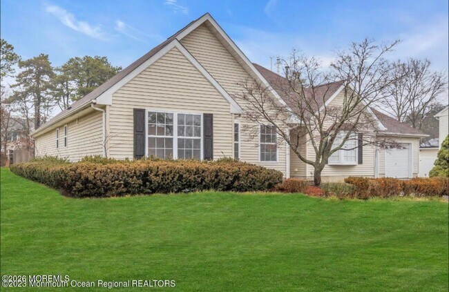 Photo - 5 Laketree Ct