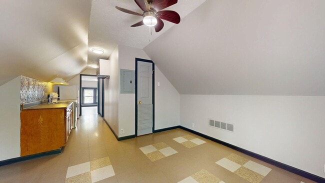 Photo - 3334 W 82nd St Unit Up (3rd floor)