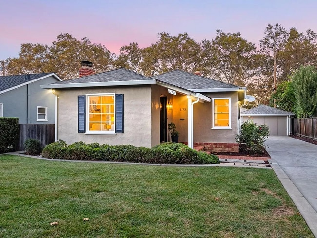 Photo - 1173 Malone Rd