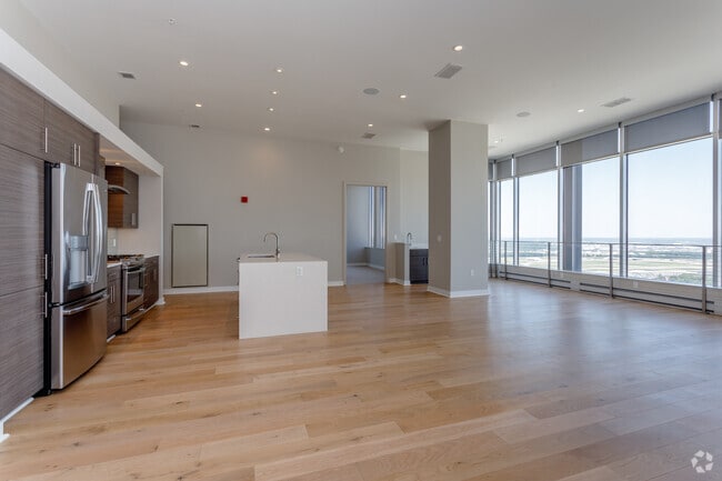 2BR, 2.5BA - 2,108 SF - Commerce Tower