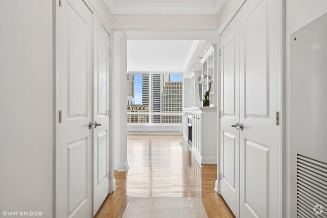 Building Photo - 55 E Erie St Unit 2401 Rental
