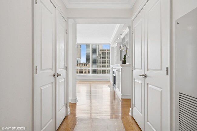 Photo - 55 E Erie St Condo Unit 2401