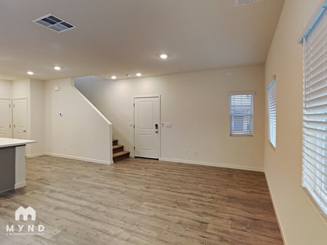 Photo - 3049 Pruett Dr