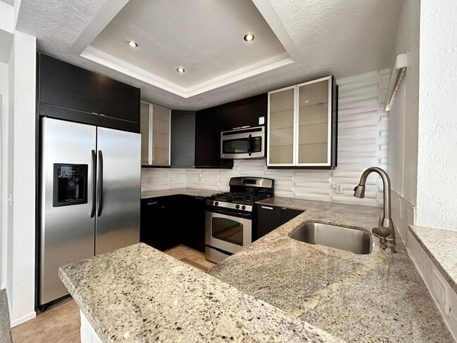 Photo - AVAILABLE NOW!! 2 Bedrooms 2 Bathroom Condo in Palm Springs! Unit 63