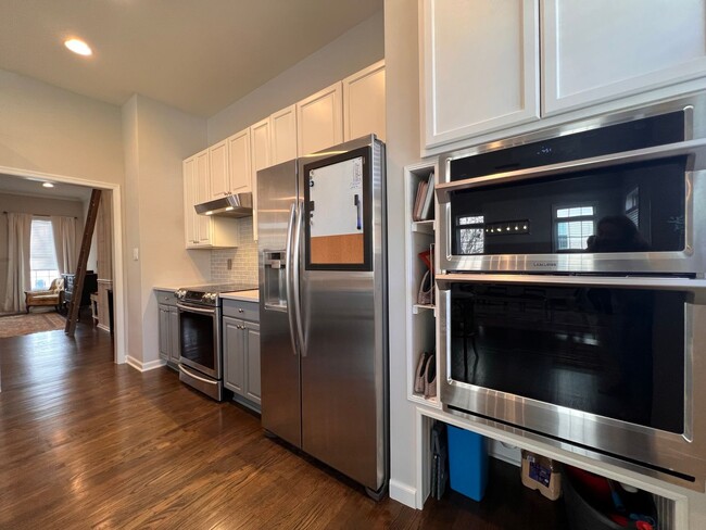 Photo - Heart's Desire End Unit Townhome 2700+ SqFt - Lowes Island