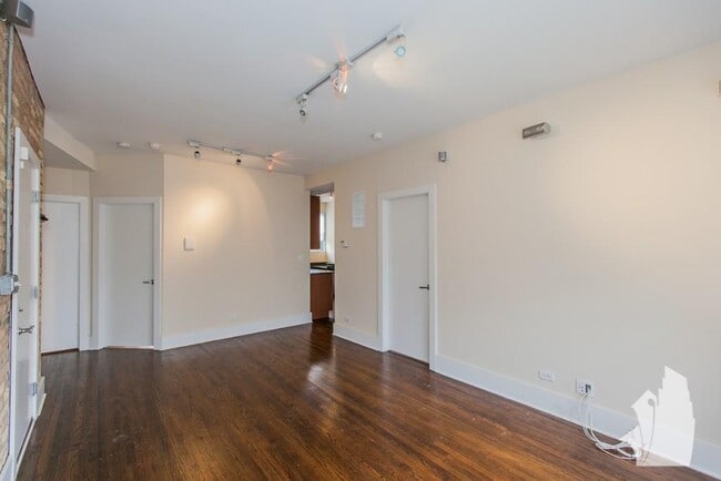 Photo - 3453 N Wolcott Ave Unit 3
