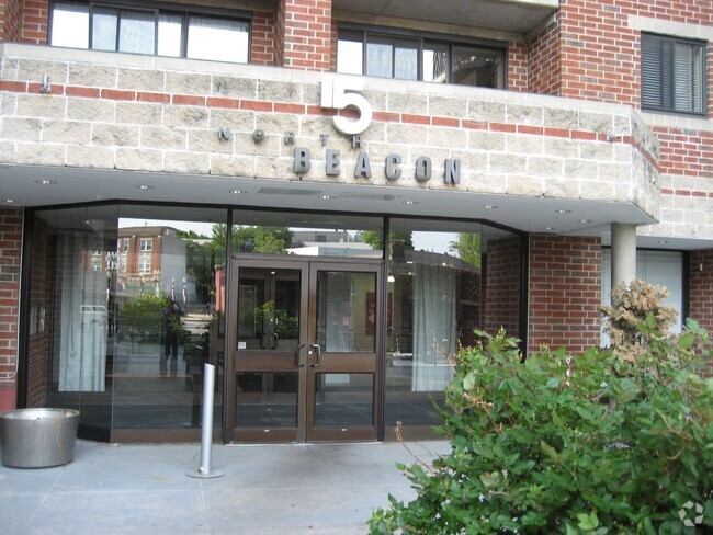 Building Photo - 15 N Beacon Unit 228 Rental