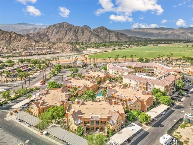 45245 Seeley Dr Unit 18C  