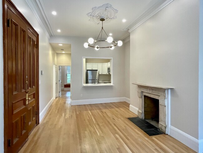 Photo - 24 Yarmouth St Unit 3f