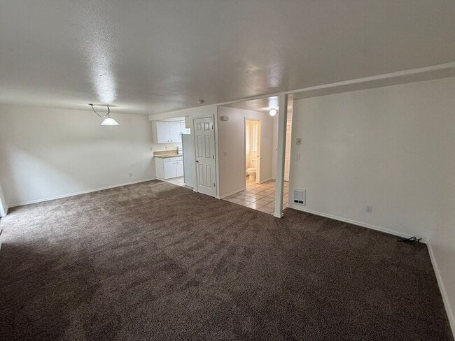 Photo - 4342 Ward Pl NE