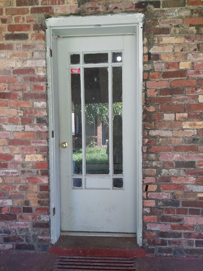 Photo - Sycamore St Unidad 304.5