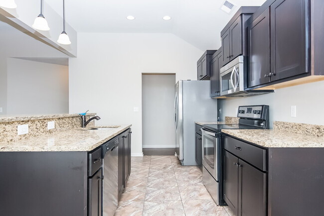 Photo - 2847 S Cherry Dr