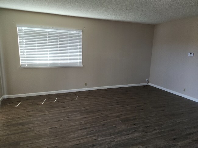 Photo - 1563 Valle Vista Ave Unidad 1563