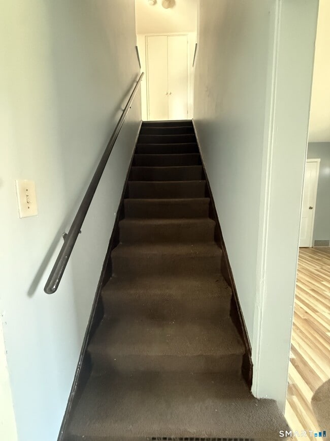 Photo - 33 Cannon Rd