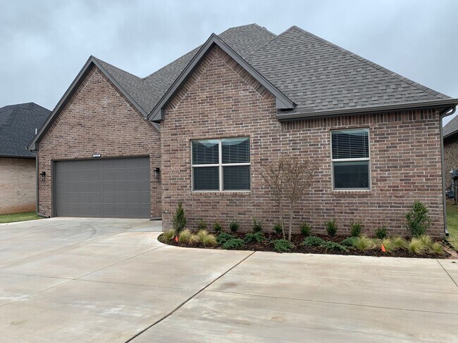 Photo - 3 bedroom, 3 bathroom, 2 car garage with a...