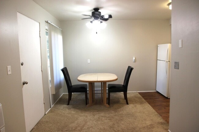 Photo - 4190 Packard St Unidad #4