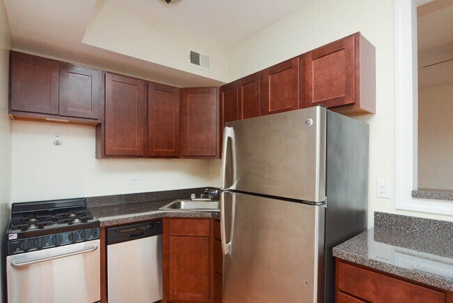 Photo - 343 Park Ave Unidad 30