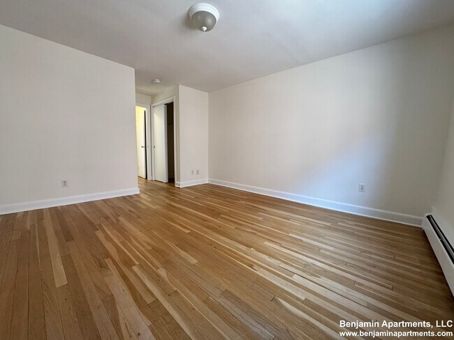 Photo - 50 Harvard Ave Unit 4