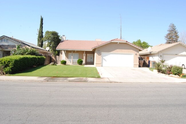 Building Photo - 5315 Clover Mountain St