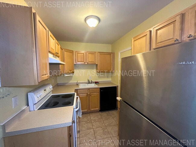 Photo - Welcome to charming 2-bedroom, 1-bathroom ...