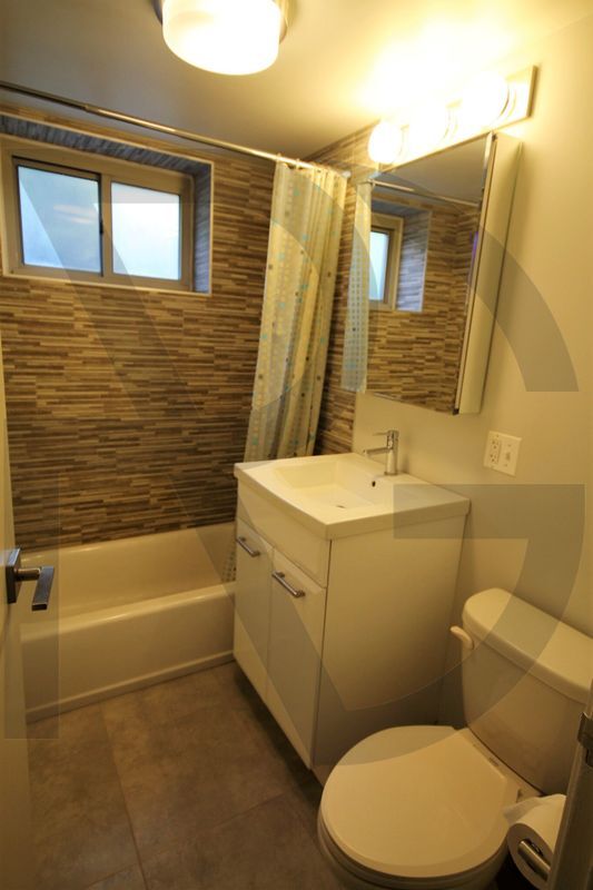 Photo - 6119 N Kenmore Ave Unit 111