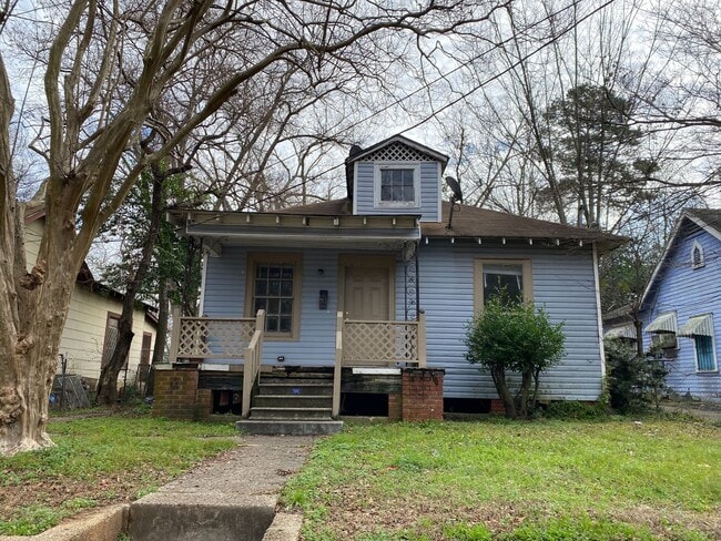 Building Photo - 6111 Lexington-