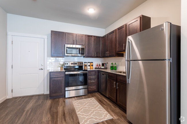 1BR, 1BA - 687 SF Model