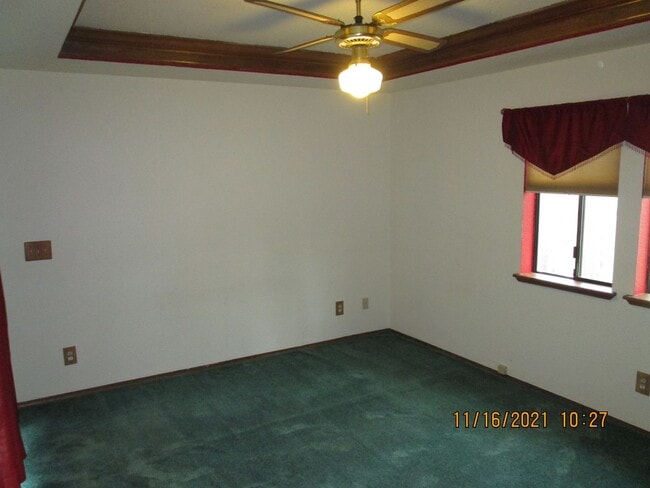 Photo - 527 N Washington St