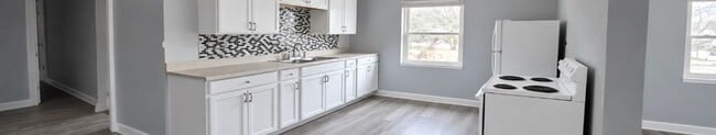 210 N Cherrywood Ave Unit 1
