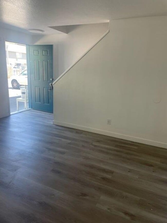 Arrowsmith Apartments