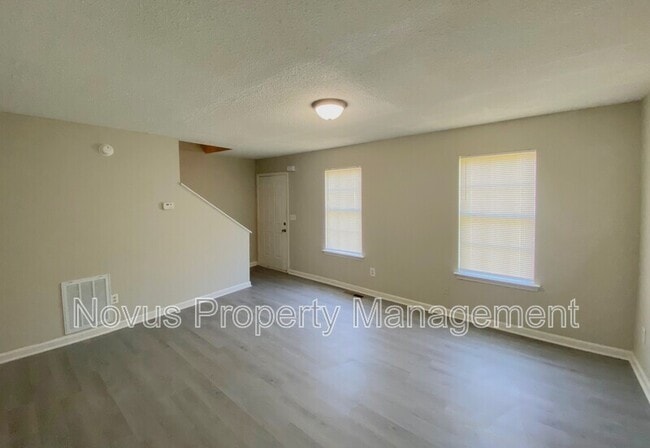 Photo - 176 Smith Ave Unit A