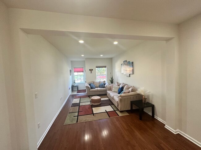 Photo - 72 Andrews Way