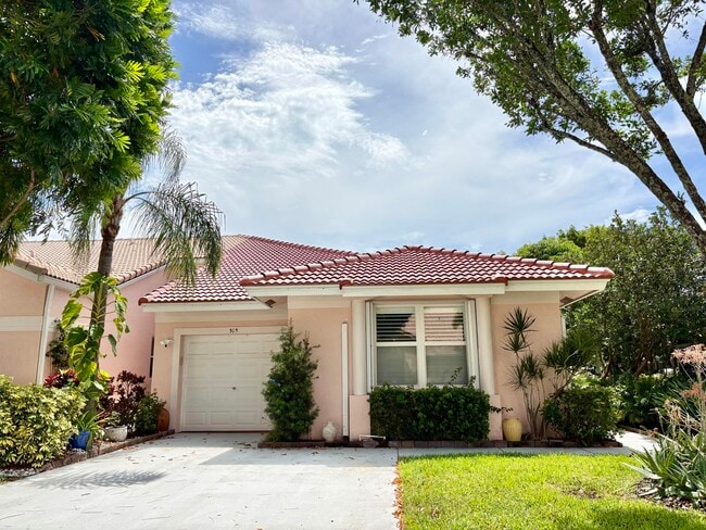 Building Photo - 315 Coral Trace Ln