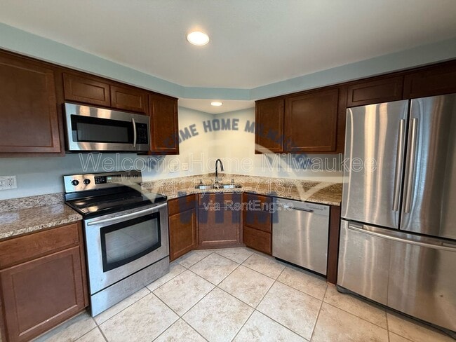 Photo - 4248 S 5th St Unit Upper