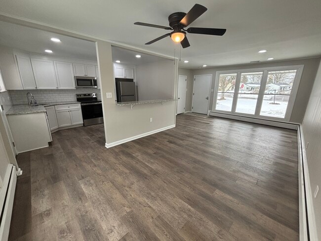 Photo - 1001 Rozel Ave