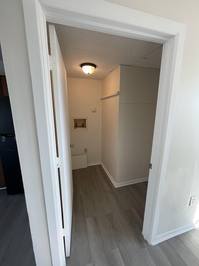 Photo - 930 Sparta Dr