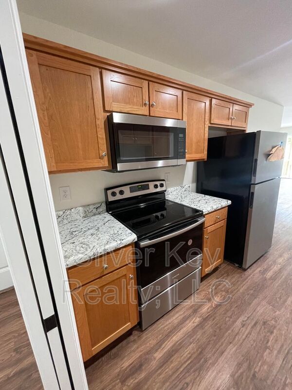 Photo - 129-131 Cardin Street